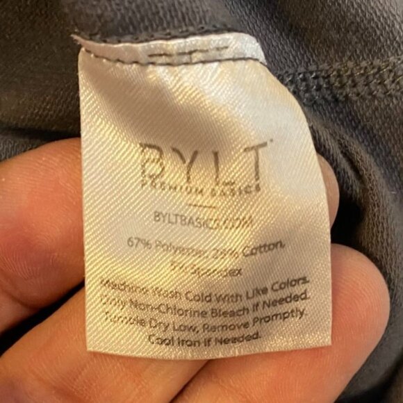 BYLT Womans T-Shirt Medium Premium Basics Drop-Cut Charcoal Gray - Picture 8 of 10